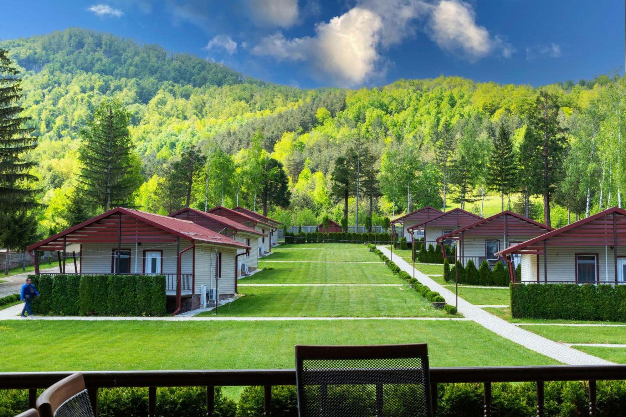 Почивен Комплекс Минкови Бани Varšec Exteriér fotografie